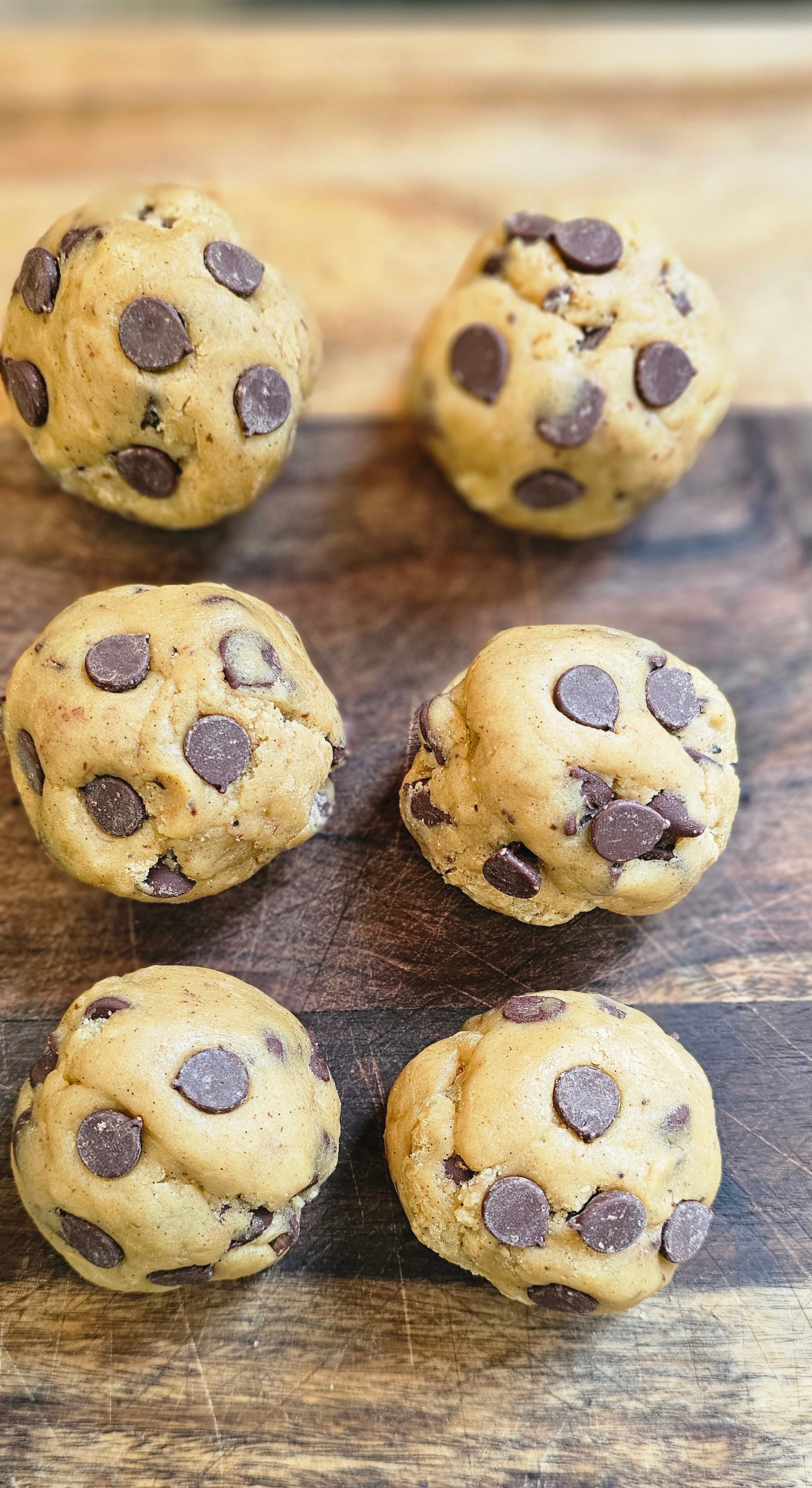 Sourdough Chocolate Chip Cookie Dough – 6 Pack (Frozen, Bake at Home)