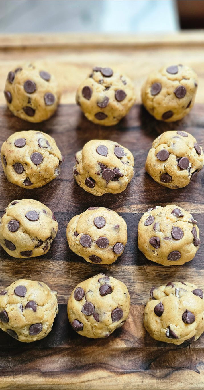 Brown Butter Sourdough Chocolate Chip Cookie Dough – 12 Pack (Bake at Home)